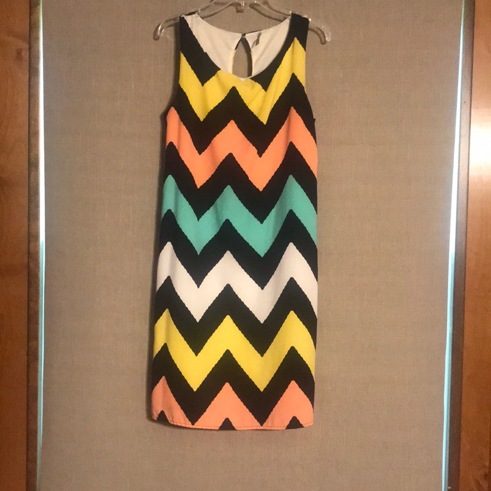 Decapolis dress